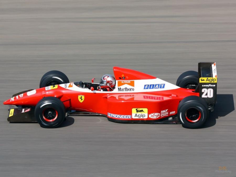  Ferrari F93A 1993 года  (фото 5 из 7)